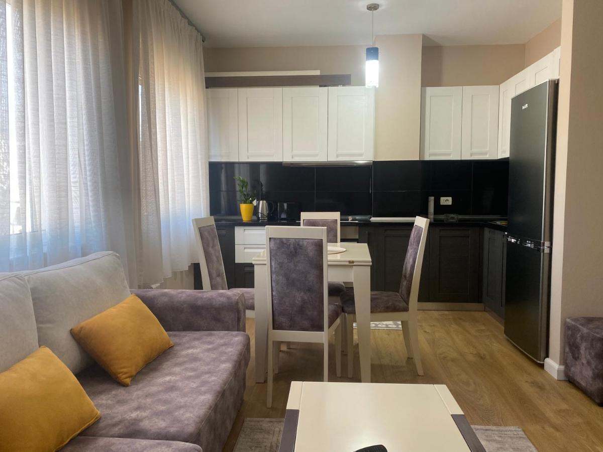 New Bazaar-apartment 1 * Tirana
