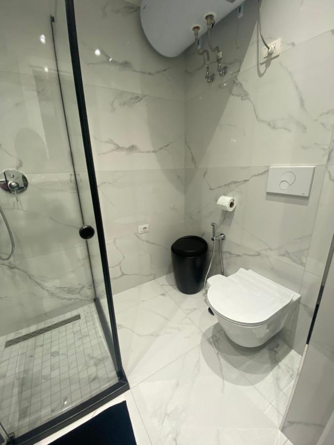 New Bazaar-apartment 1 * Tirana